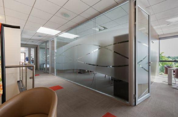 Local d'activité Villeneuve-la-Garenne 940m² Location local d'activité Villeneuve-la-Garenne Hauts-de-Seine OLACT2202392 3